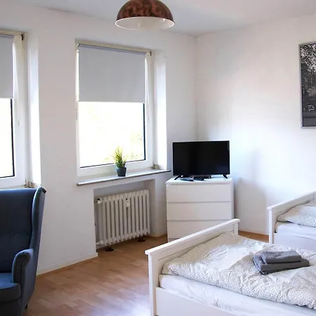Apartment Modern & Chic With Terrace Or Balcony Neuss