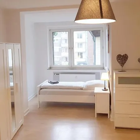 Modern & Chic With Terrace Or Balcony * Neuss