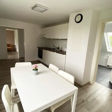 Apartment Modern & Chic With Terrace Or Balcony *