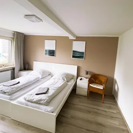 Modern & Chic With Terrace Or Balcony Apartament *