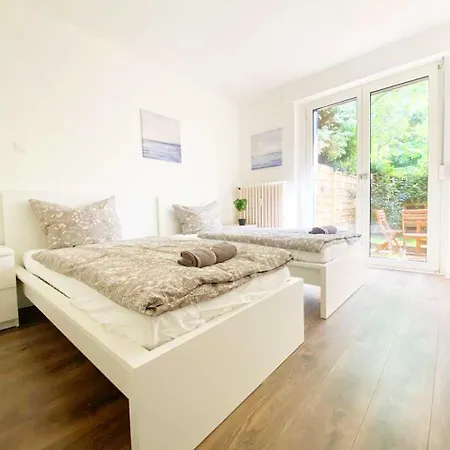 Modern & Chic With Terrace Or Balcony Apartament *