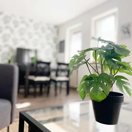 Modern & Chic With Terrace Or Balcony * Neuss