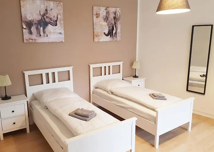 Modern & Chic With Terrace Or Balcony Apartment *