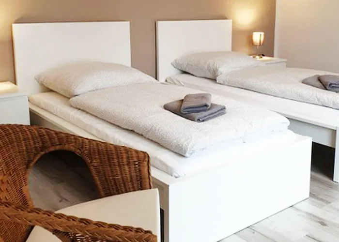 Apartment Modern & Chic With Terrace Or Balcony Neuss