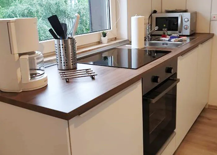 Apartment Modern & Chic With Terrace Or Balcony