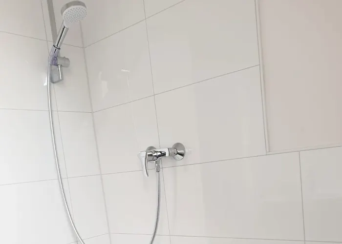 Modern & Chic With Terrace Or Balcony Appartamento