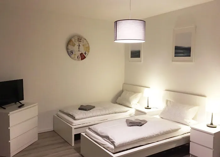 Modern & Chic With Terrace Or Balcony * Neuss