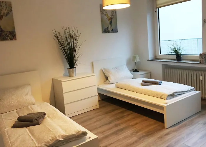 Modern & Chic With Terrace Or Balcony