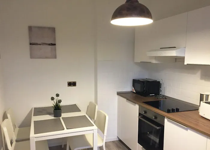 Modern & Chic With Terrace Or Balcony Appartamento *