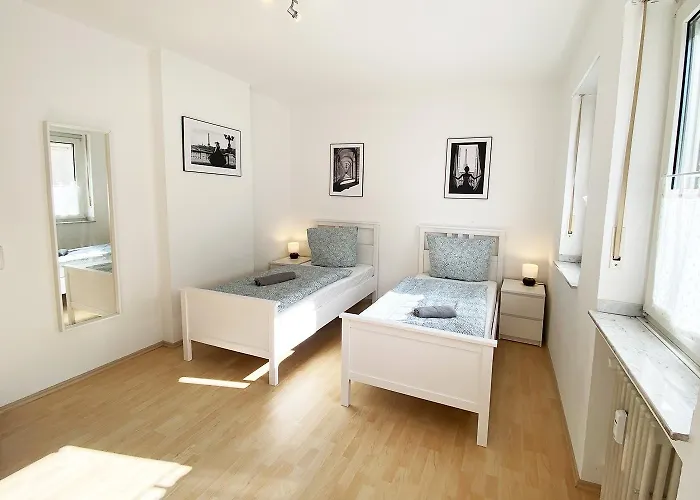 Modern & Chic With Terrace Or Balcony * Neuss