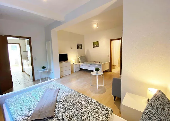 Modern & Chic With Terrace Or Balcony Appartamento