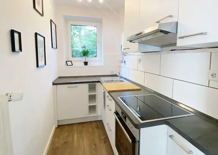 Apartment Modern & Chic With Terrace Or Balcony Neuss