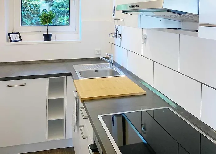 Apartment Modern & Chic With Terrace Or Balcony Neuss